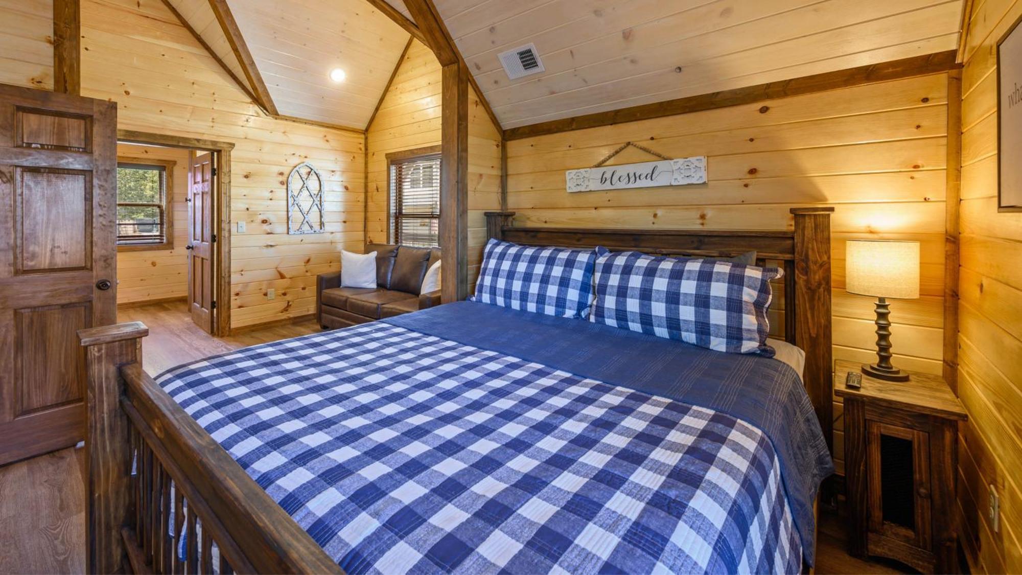Liberty Lodge - Family Getaway With Pool, Hot Tub, Arcade & Dogs Pigeon Forge Exterior foto
