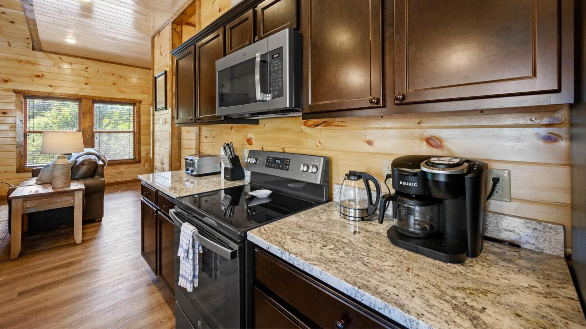Liberty Lodge - Family Getaway With Pool, Hot Tub, Arcade & Dogs Pigeon Forge Exterior foto