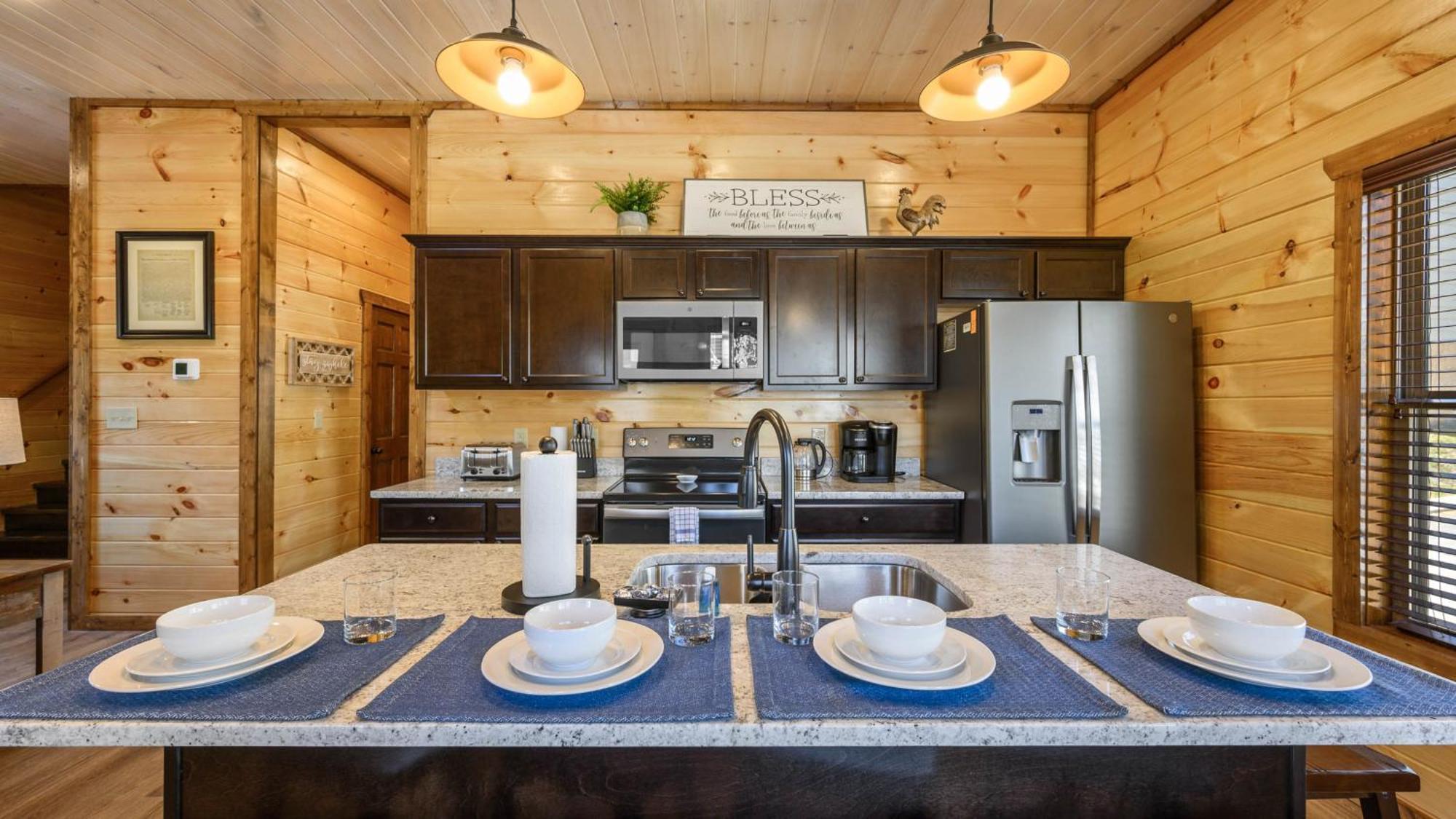 Liberty Lodge - Family Getaway With Pool, Hot Tub, Arcade & Dogs Pigeon Forge Exterior foto
