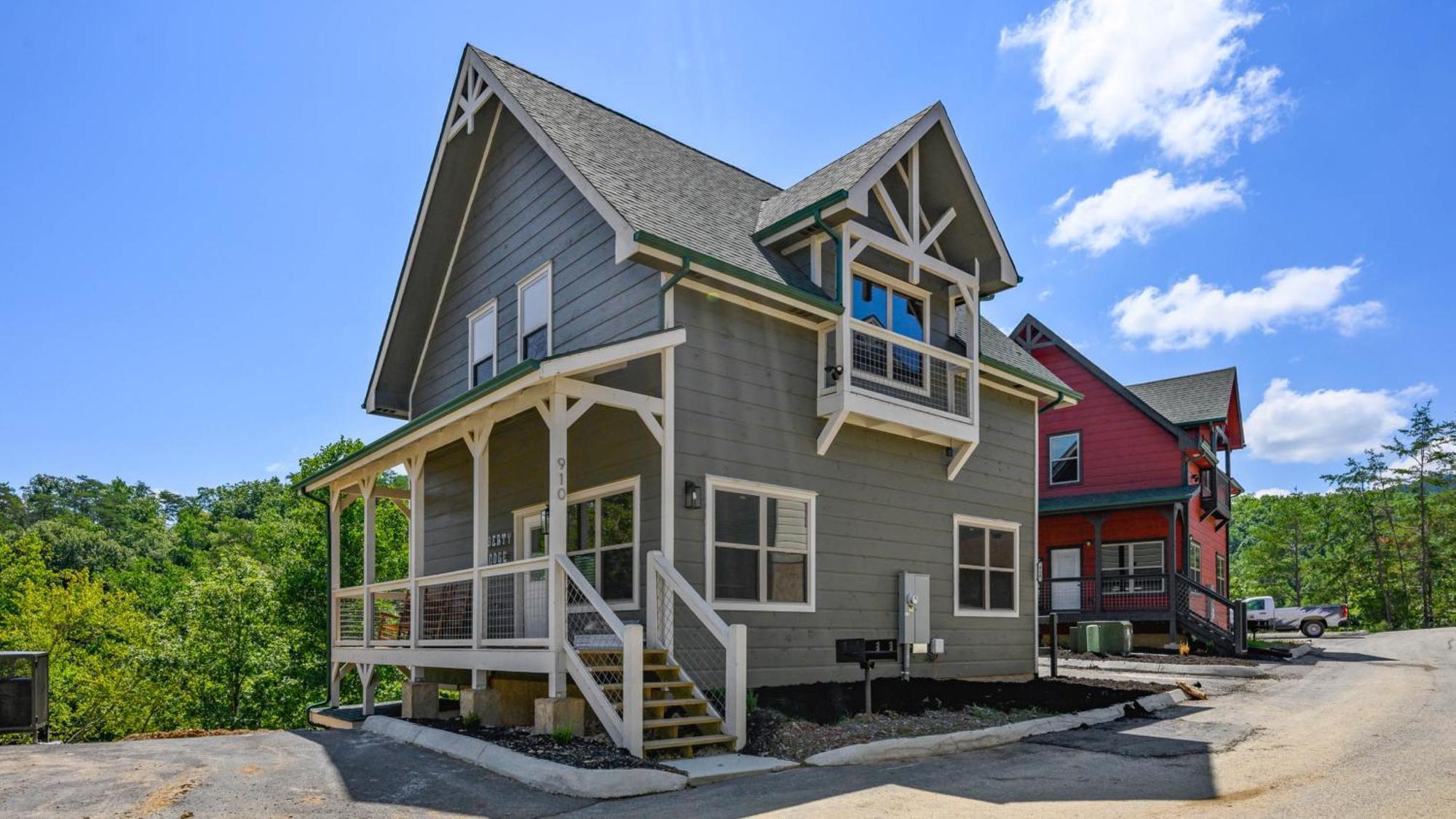 Liberty Lodge - Family Getaway With Pool, Hot Tub, Arcade & Dogs Pigeon Forge Exterior foto